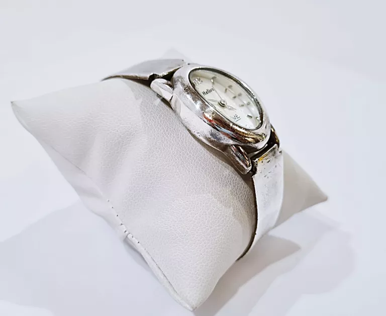 SREBRNY ZEGAREK PR.925 33,66G