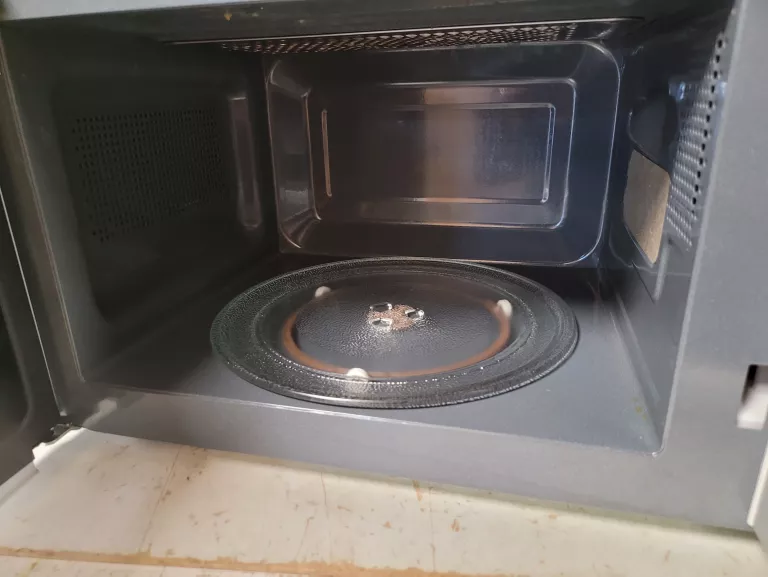 MIKROFALÓWKA AMICA AMGF20M1GS