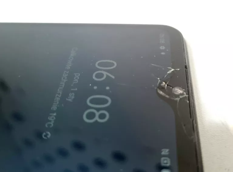 TELEFON OPPO A91 8/128GB CZARNY *ZBITY EKRAN, OPIS!