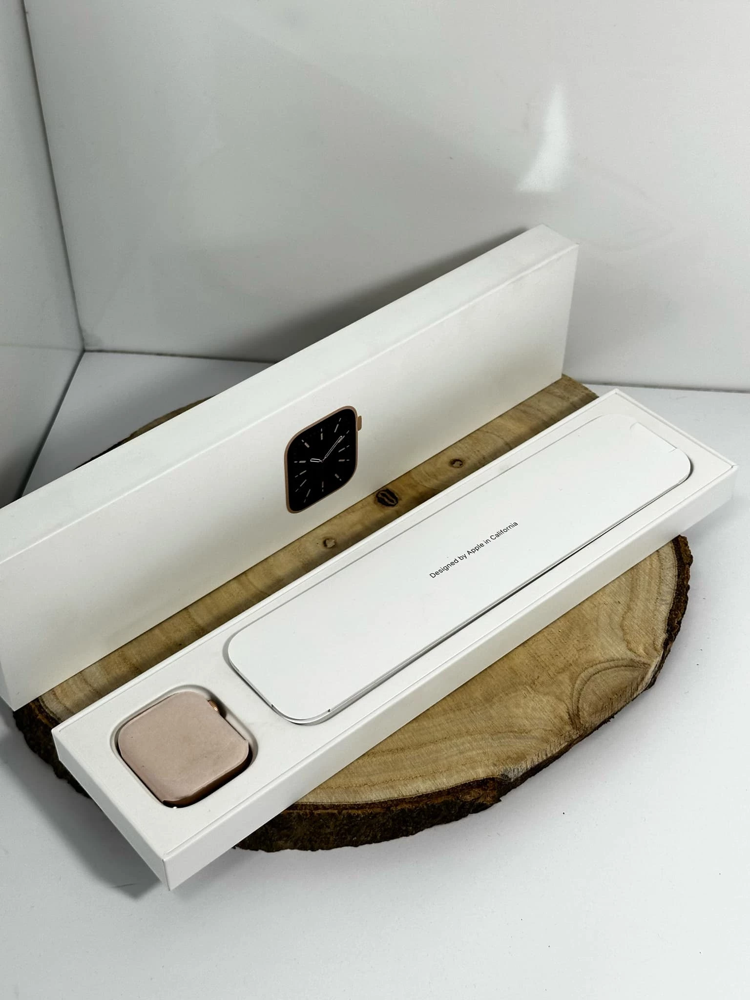 apple-watch-series-6-40mm-fv-media-expert-komplet-material-koperty-212886-258014