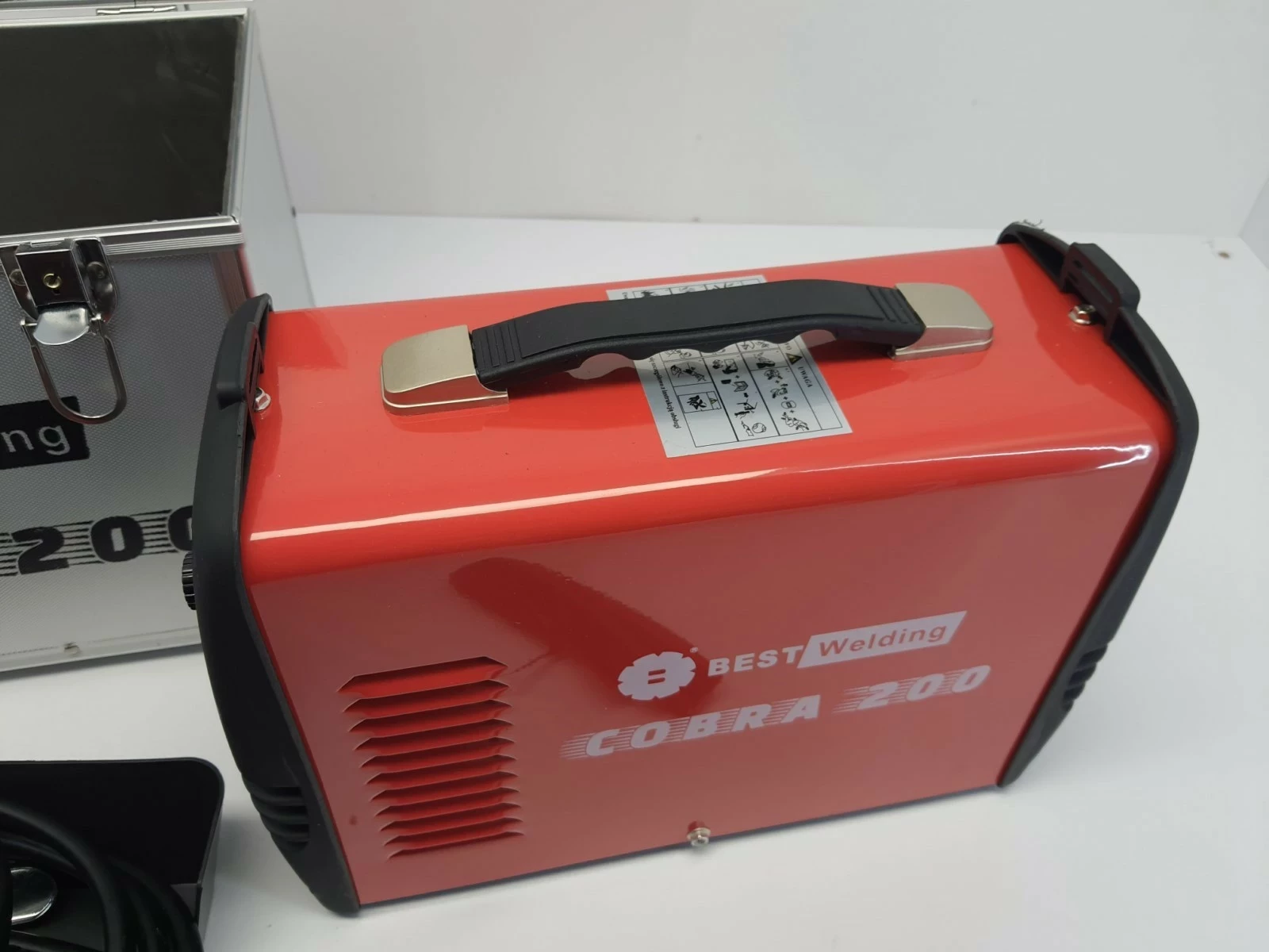 spawarka-inwertorowa-mma-bbest-welding-cobra-200-kod-producenta-best-si200k