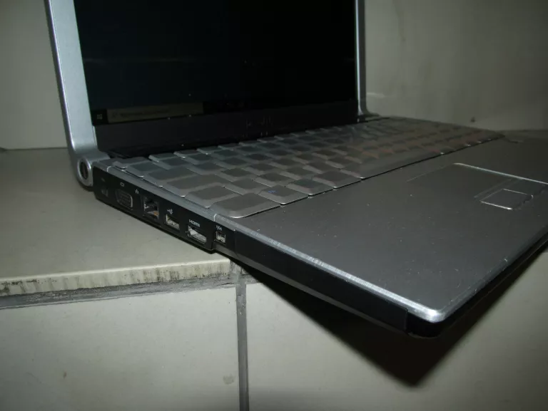 LAPTOP DELL M1330 2GB/256GB SSD