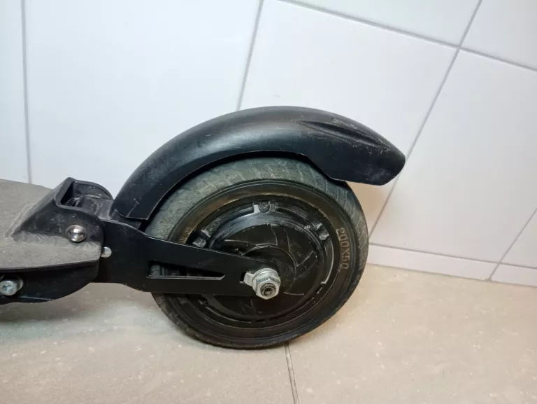 HULAJNOGA ELEKTRYCZNA SMART SPOKEY