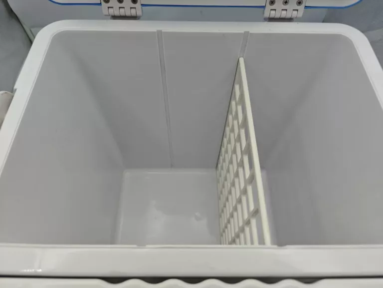 LODÓWKA TURYSTYCZNA VOYAGER Z FUNKCJĄ GRZANIA 24L 12V