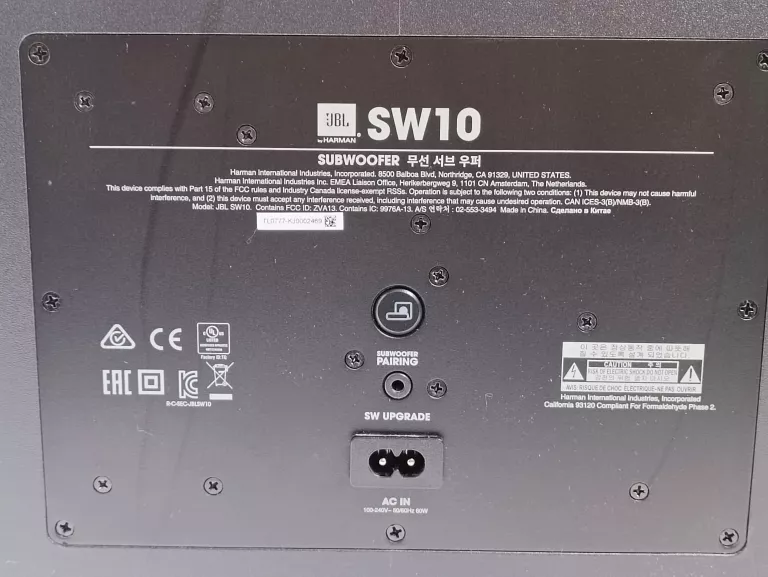 SUBWOOFER AKTYWNY JBL SW 10 300 W CZARNY