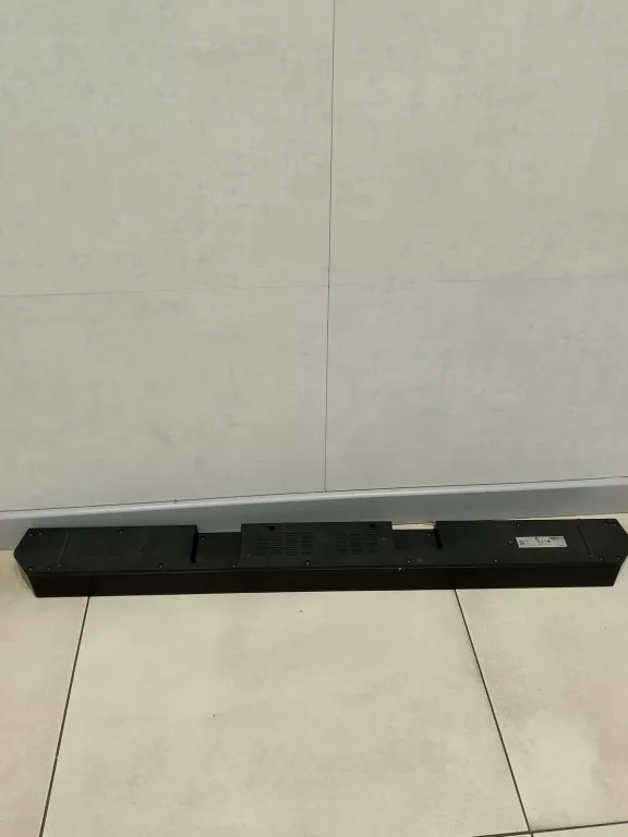 SOUNDBAR SAMSUNG HW-Q600B OPIS USZKODZONY