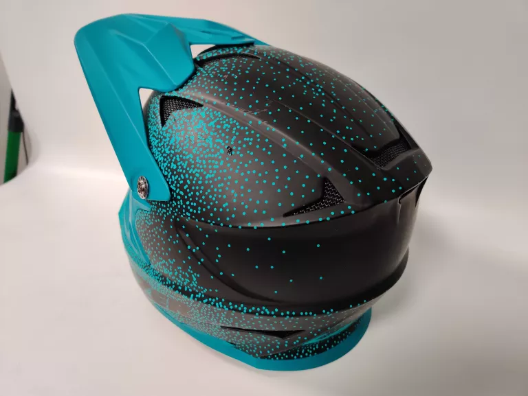KASK LAZER PHOENIX+ M 56-58 + GOGLE 100% STRATA 2
