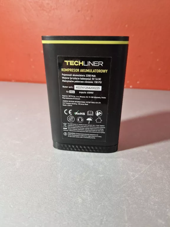 KOMPRESOR AKUMULATOROWY TECHLINER 2200MAH LATARKA LED POWERBANK