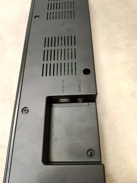 SOUNDBAR SAMSUNG HW-Q600B OPIS USZKODZONY