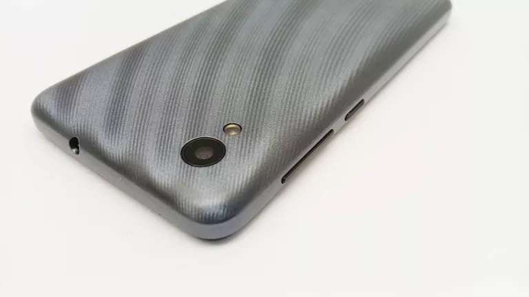 SMARTFON ZTE BLADE A31 1 GB / 32 GB