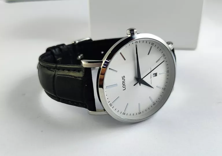 zegarek-lorus-pc32-x167-ksztalt-koperty-129223-2