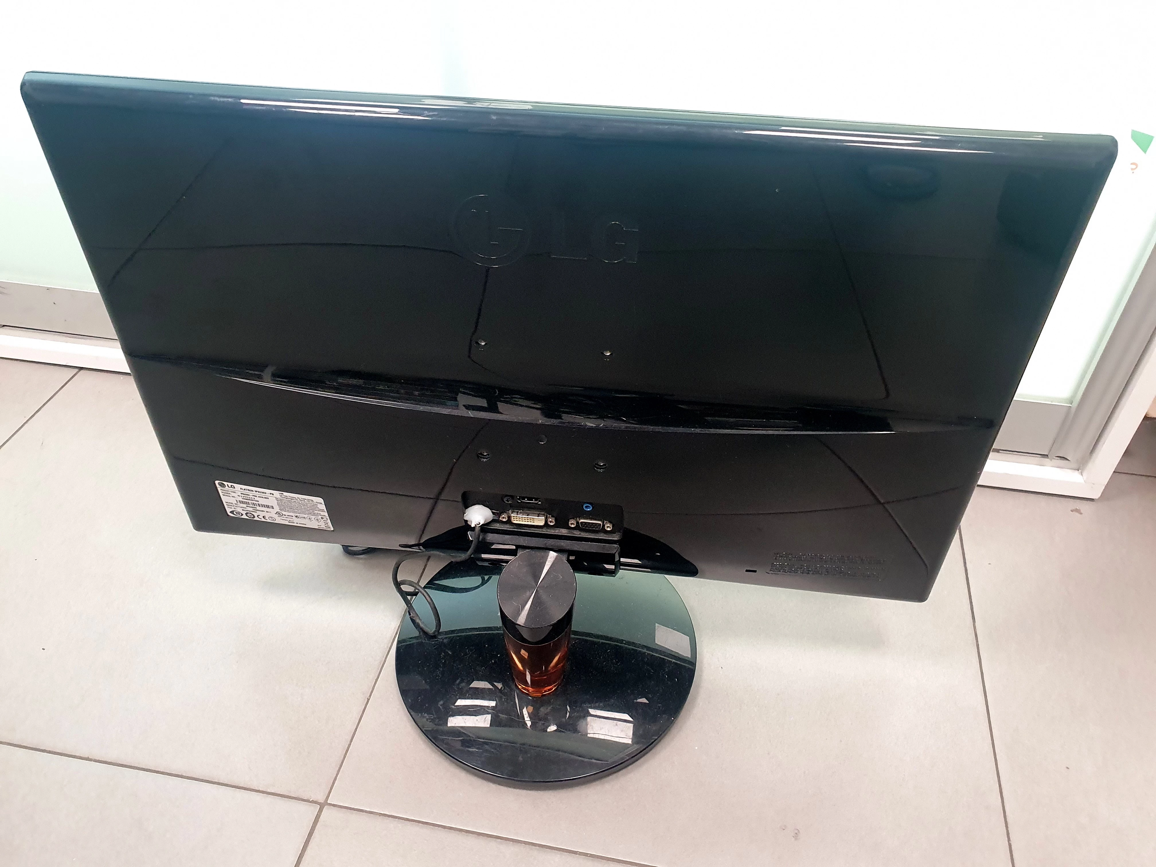 monitor-lg-flatron-ips236v-23-stan-11323-2