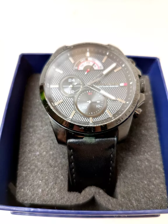 ZEGAREK TOMMY HILFIGER TH 320 1 34 2195 USZKODZONY STOPER