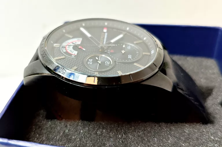 ZEGAREK TOMMY HILFIGER TH 320 1 34 2195 USZKODZONY STOPER