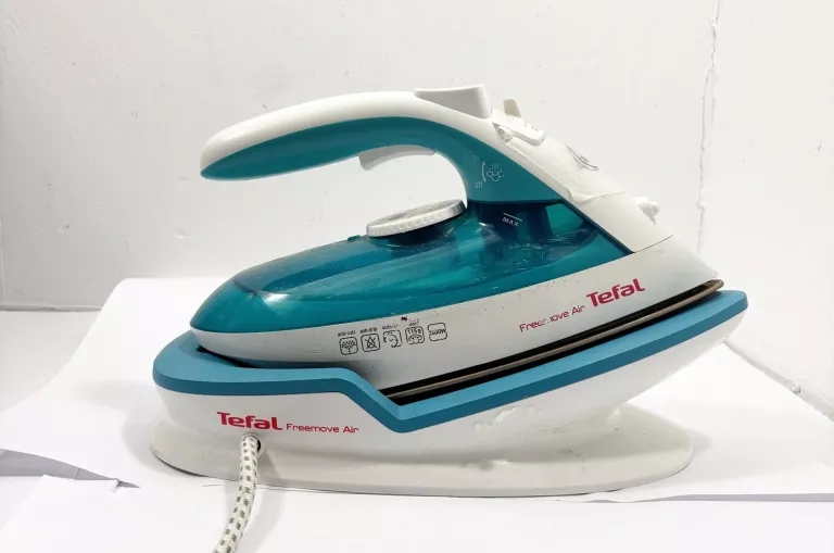 ŻELAZKO TEFAL FREEMOVE AIR FMPV1