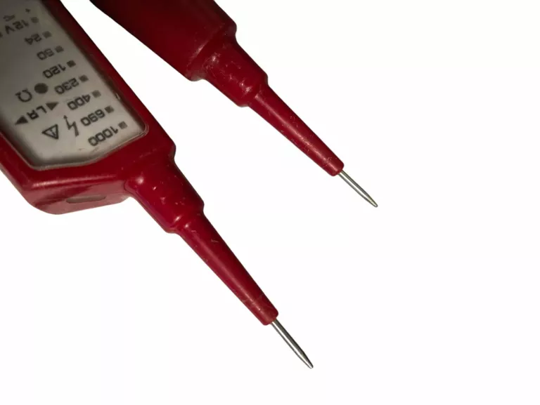 MIERNIK NAPIĘCIA DUSPOL TYP S IP65 BENNING