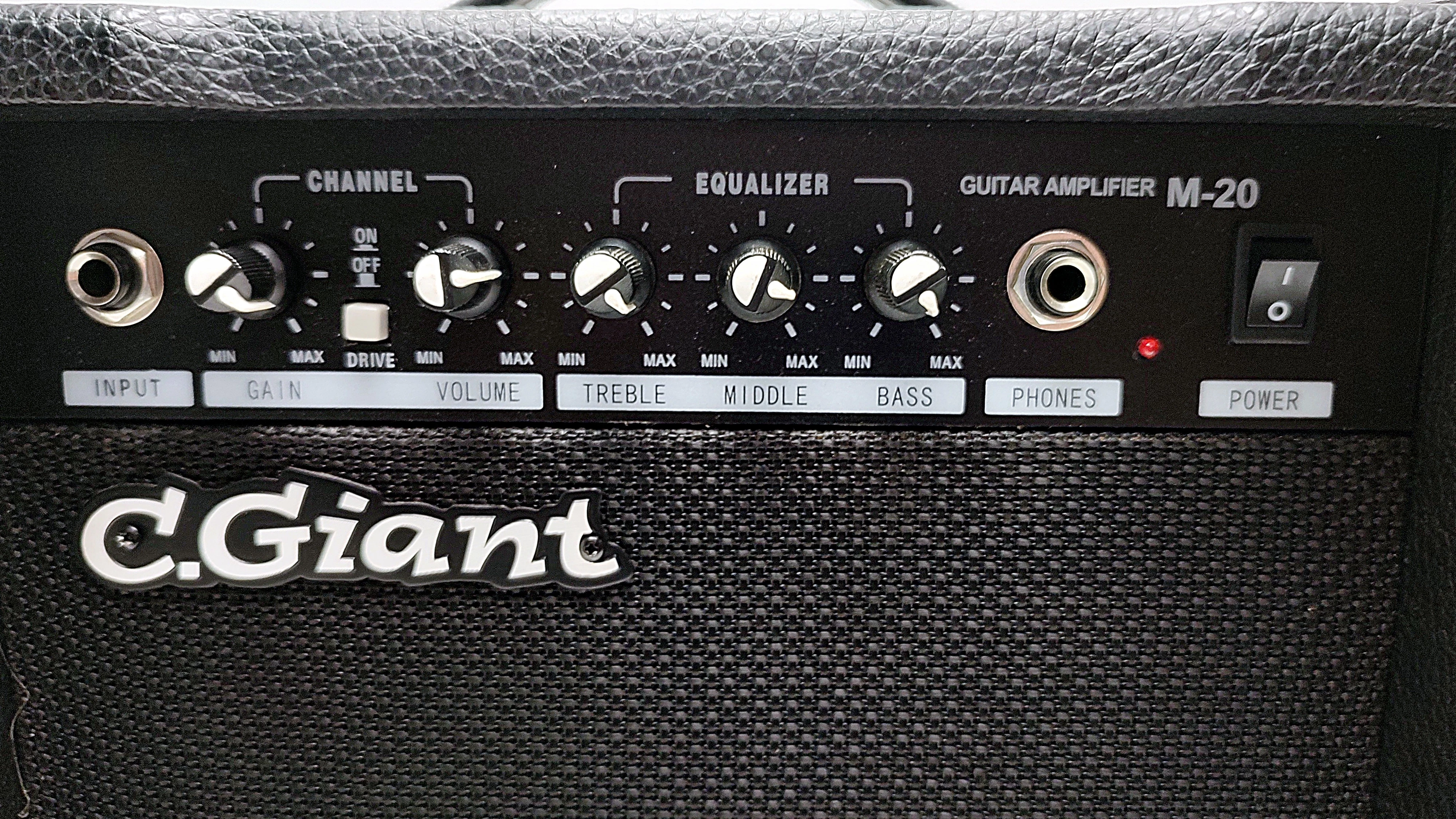 wzmacniacz-gitarowy-cgiant-m-20-ean-gtin-2014032414160