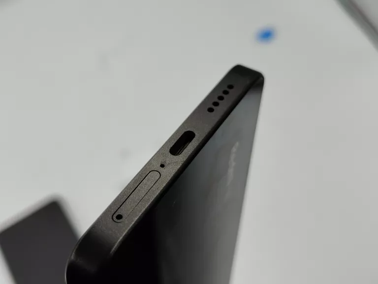 TELEFON XIAOMI REDMI NOTE 13 PRO 5G 8/256 GB OPIS!!!