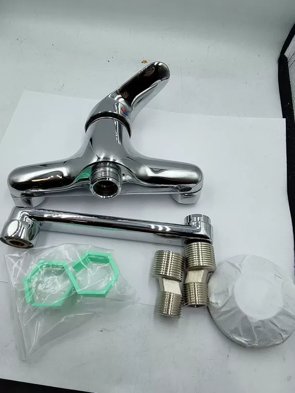 BATERIA UMYWALKOWA KROMA + PARAGON