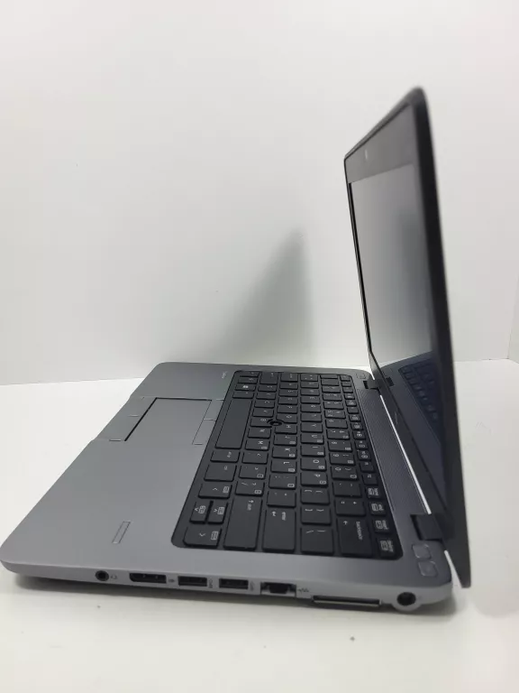 LAPTOP HP ELITEBOOK 820 G2 8/120GB I5-5300U WIN10 PRO + ZASILACZ OPIS!