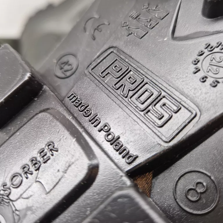 SPODNIOBUTY PROS STANDARD ROZMIAR 43