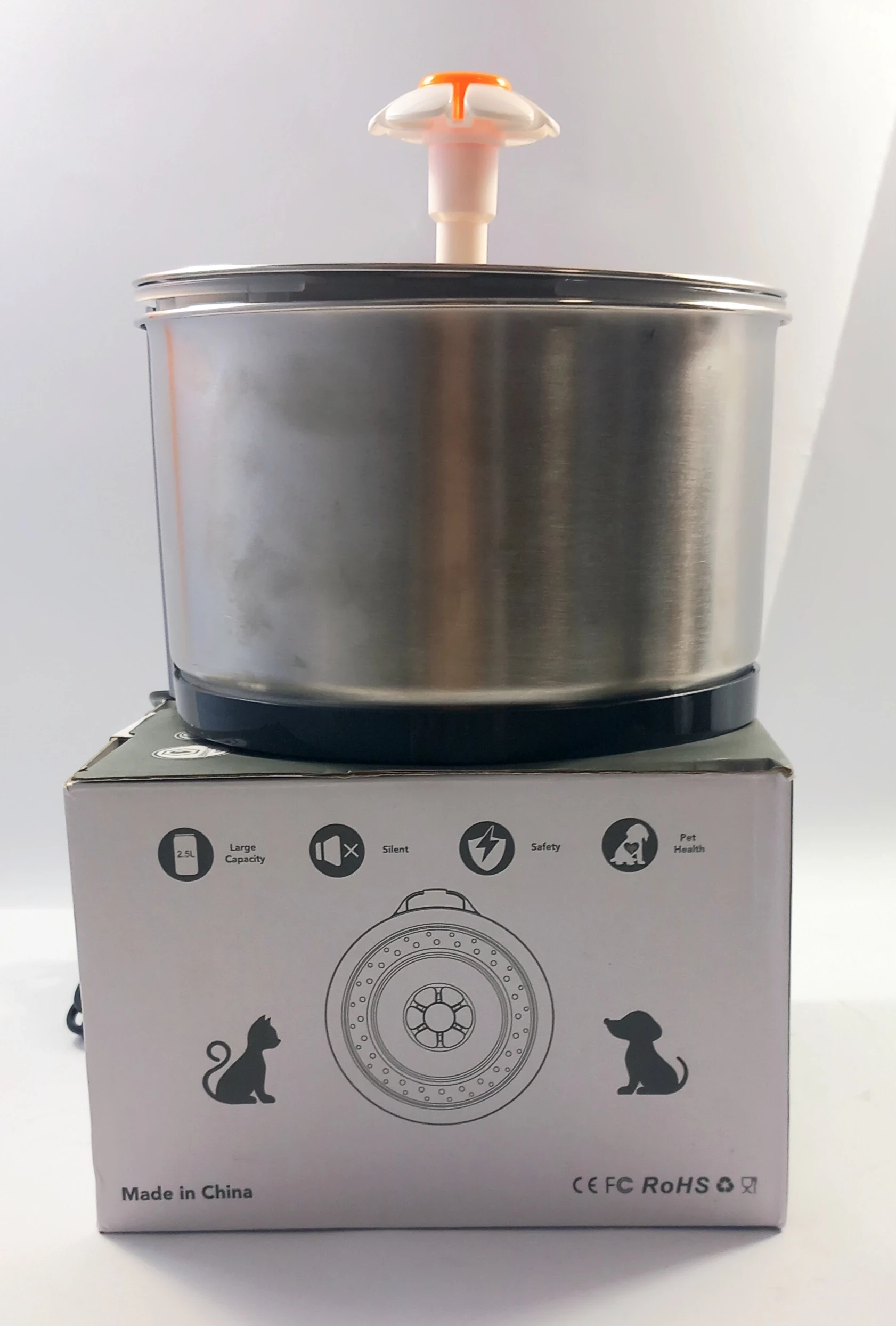 fontanna-poidelko-dla-kotapsa-podswietlana-kod-producenta-5010993644988