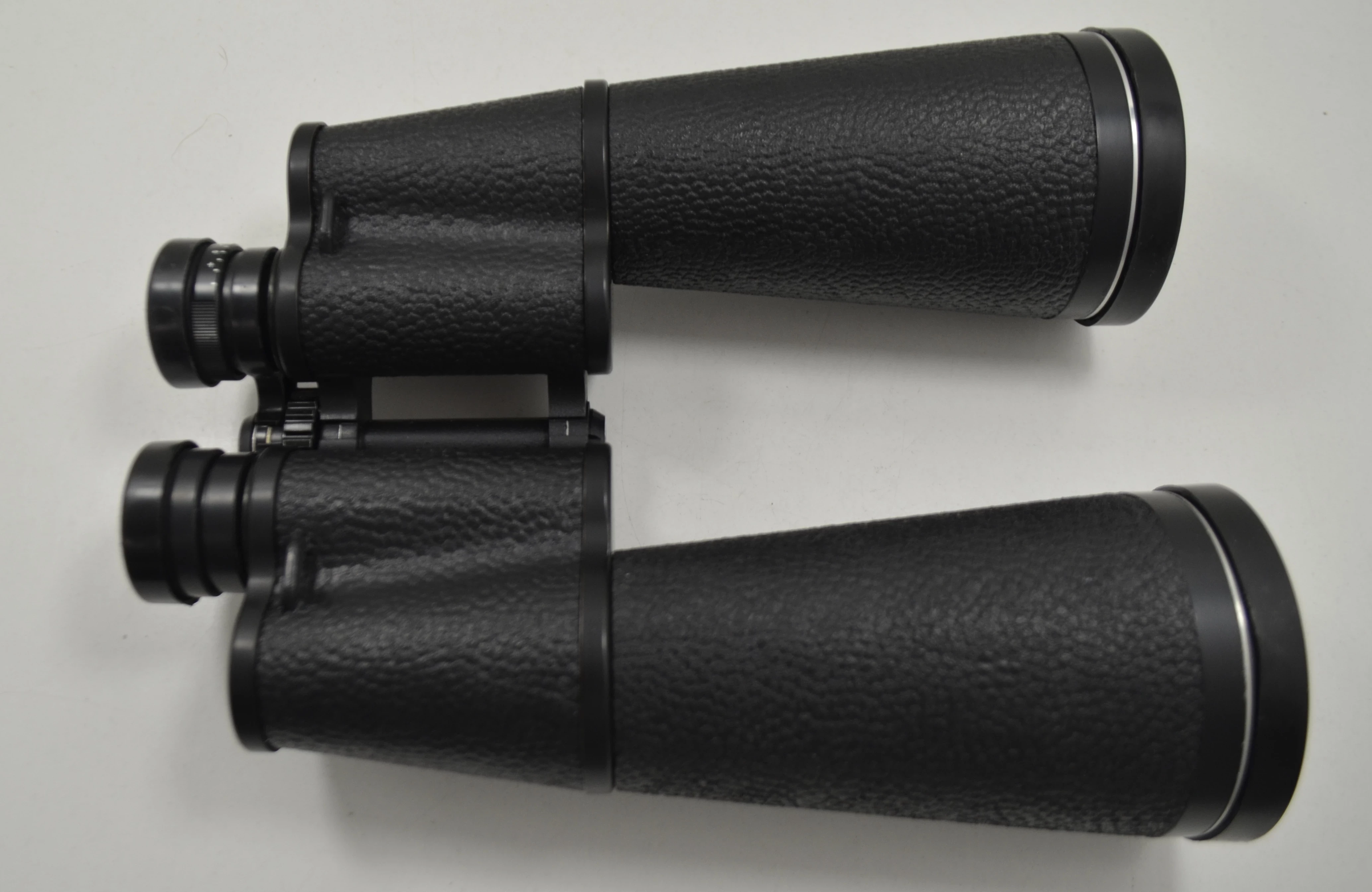 lornetka-tento-20x60-etui-konstrukcja-pryzmatow-129082-1