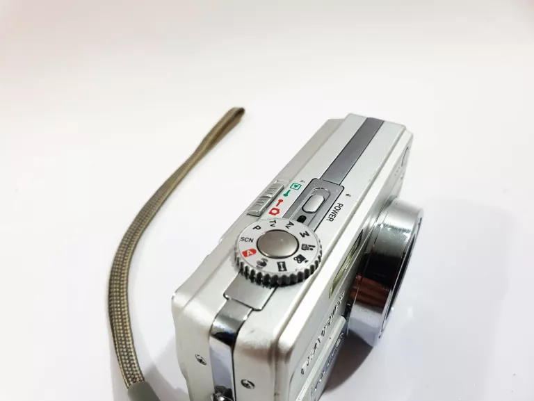 APARAT CYFROWY TRAVELER DC-XZ6
