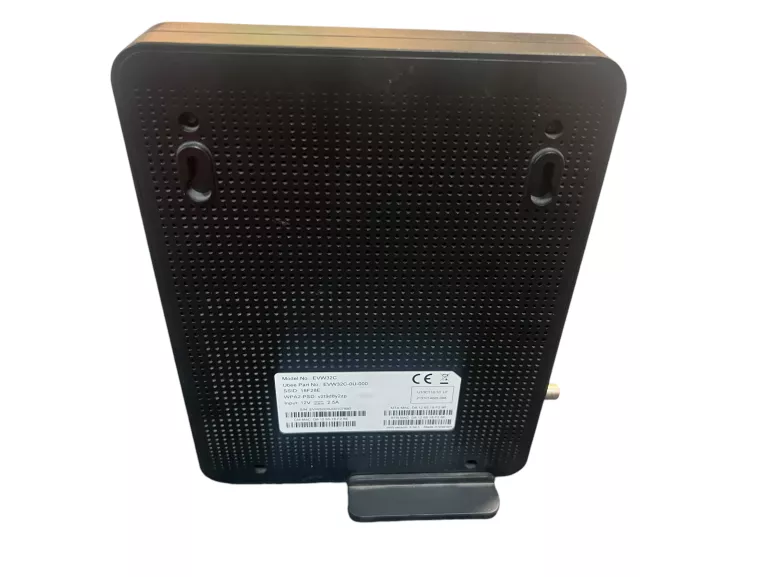 UBEE EVW32C – BEZPRZEWODOWY MODEM KABLOWY VOIP DOCSIS/EURODOCSIS 3.0