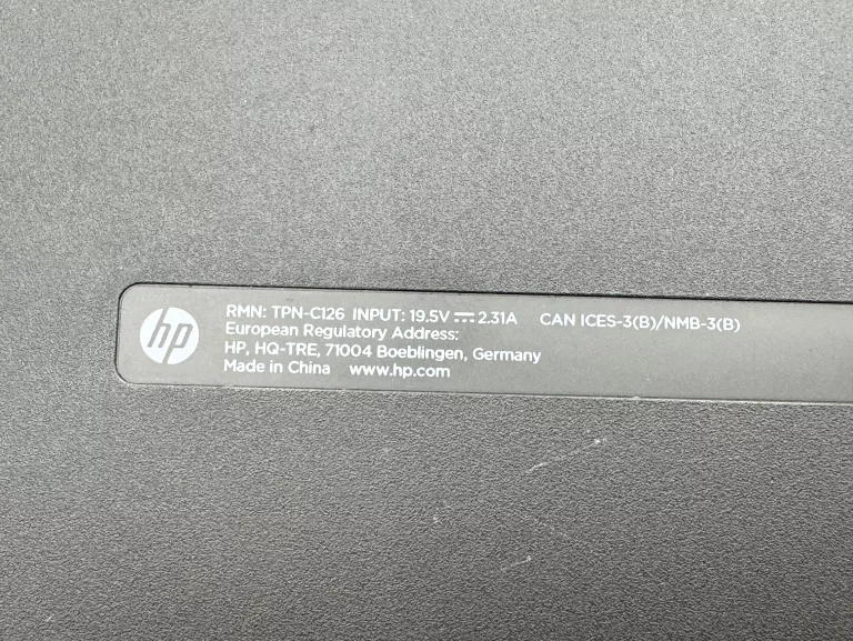 LAPTOP HP 255 G4 15,6'' HD AMD A6-6310 4GB 500GB HDD WIN8 - OPIS!