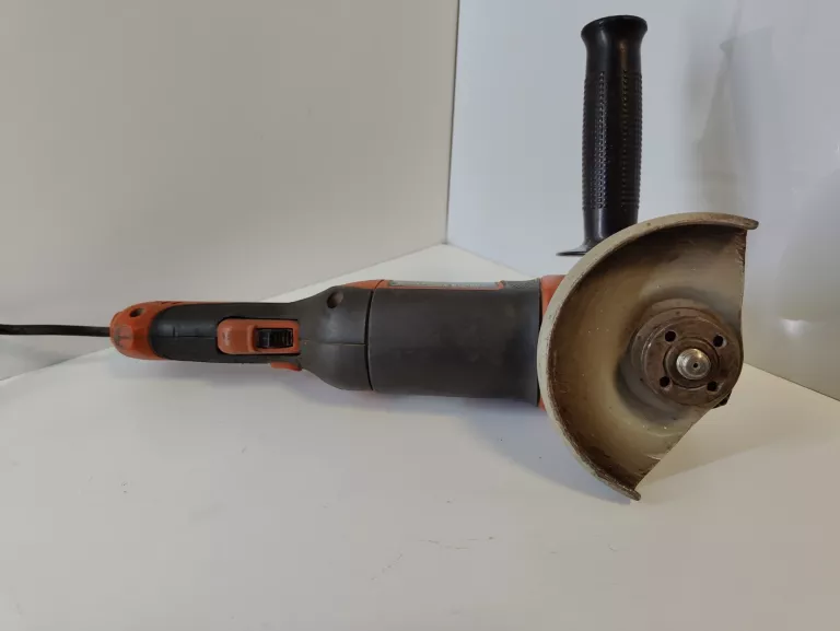 SZLIFIERKA KĄTOWA BLACK & DECKER KG1200 1200W
