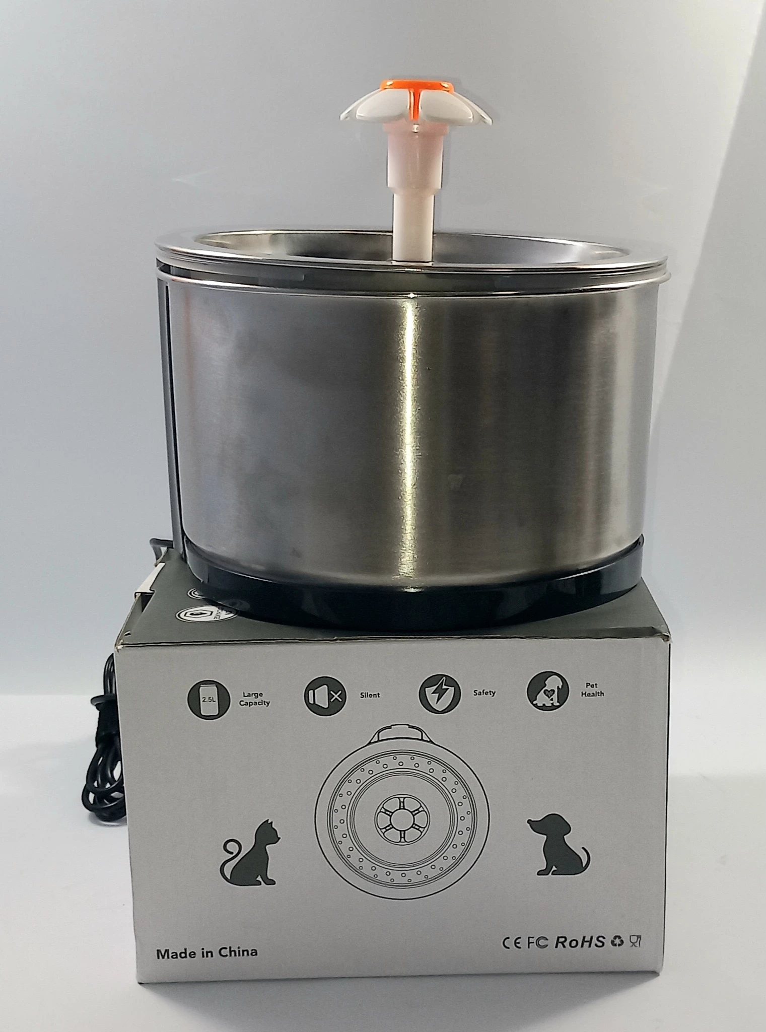 fontanna-poidelko-dla-kotapsa-podswietlana-ean-gtin-5010993644988