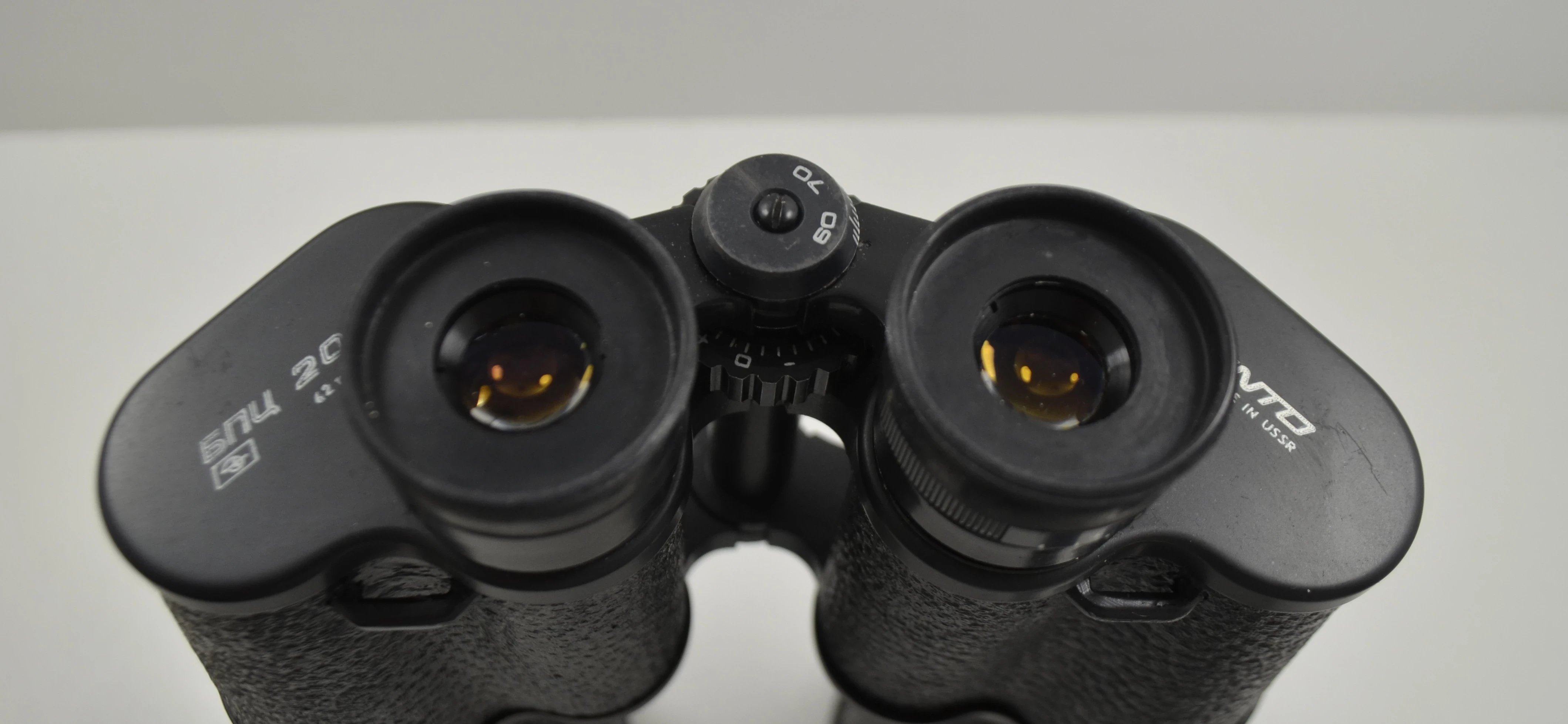 lornetka-tento-20x60-etui-powiekszenie-800