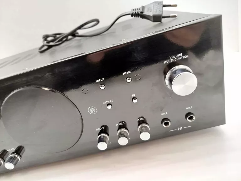 wzmacniacz-auna-amp-218-bt-stan-11323-2