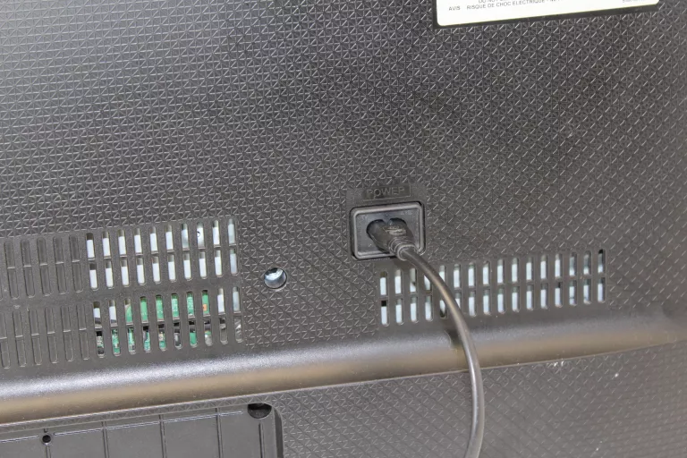 TELEWIZOR SAMSUNG UE32J5100A