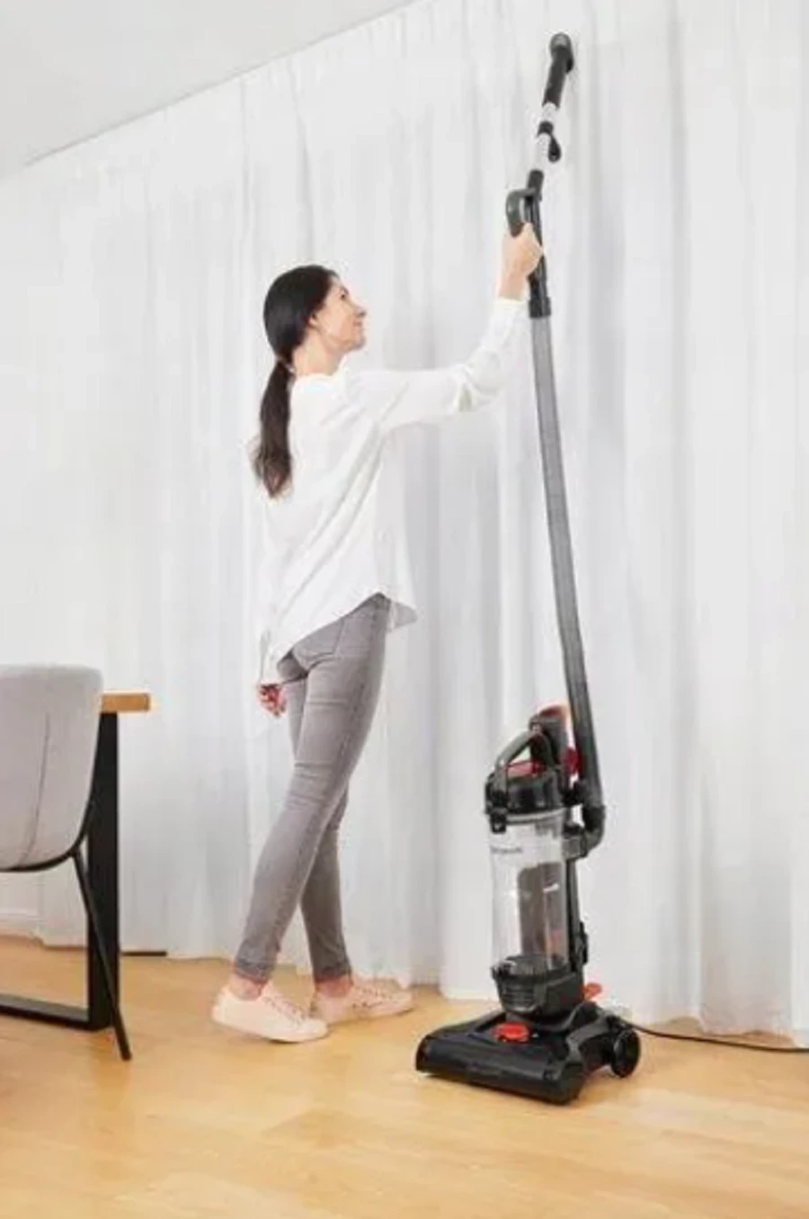 odkurzacz-pionowy-hanseatic-hvur4007bmc-czas-pracy-bezprzewodowej-60