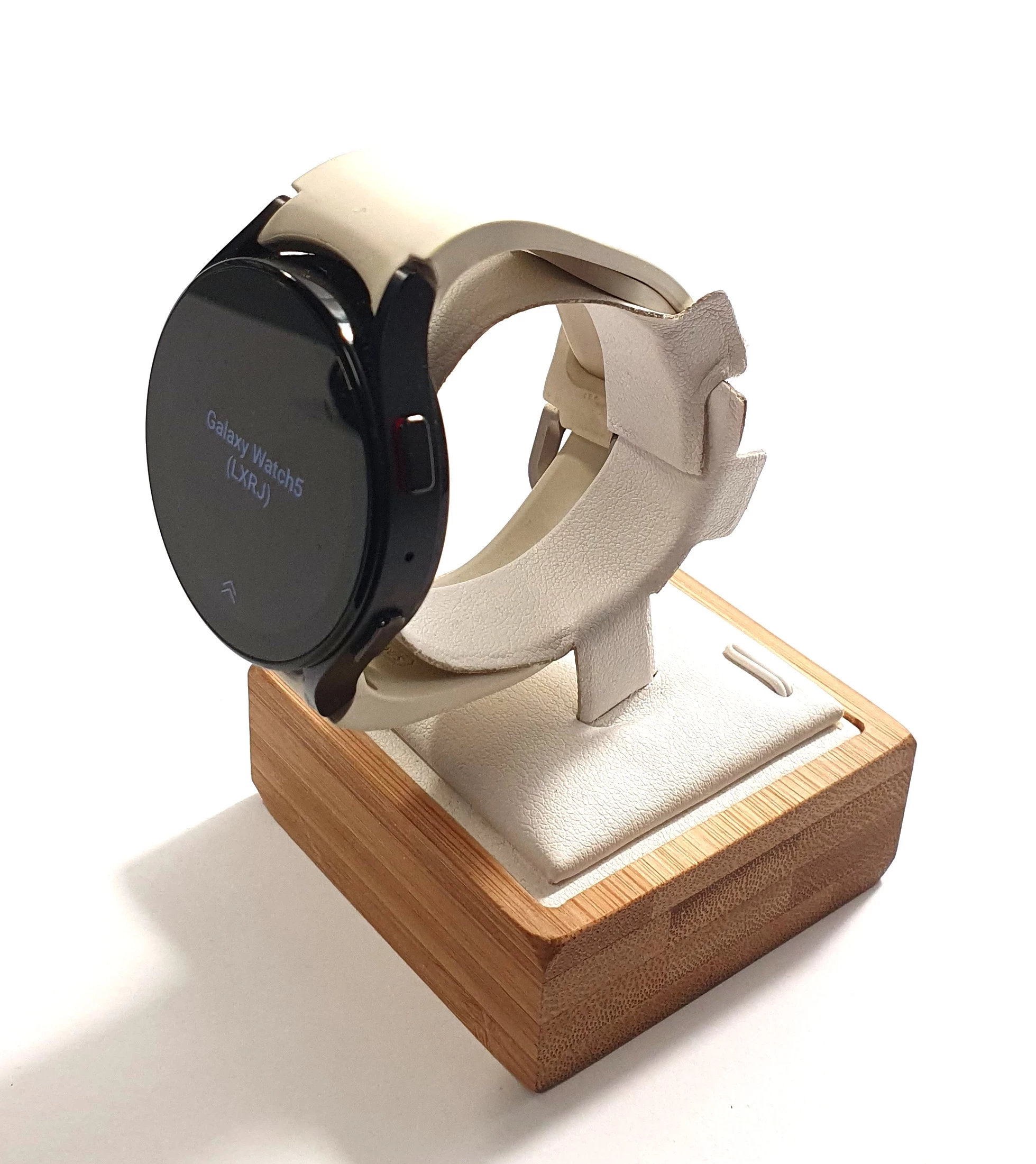 samsung-galaxy-watch-5ladowarka-kolor-206002-225610