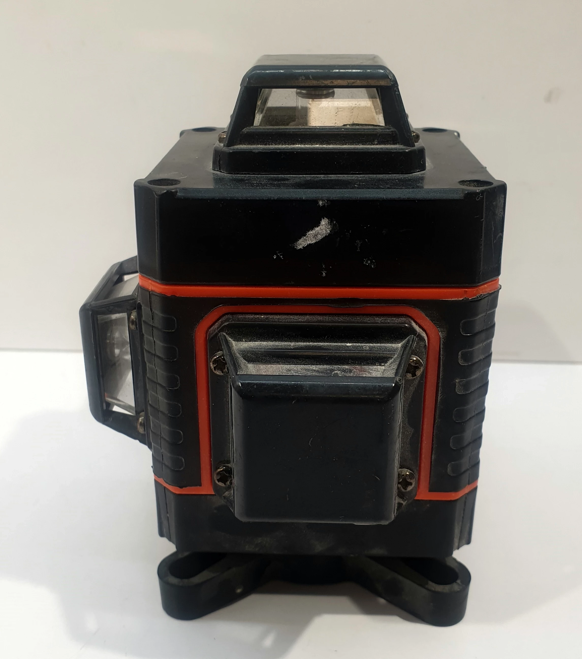 laser-krzyzowy-etime-4d-stan-11323-2