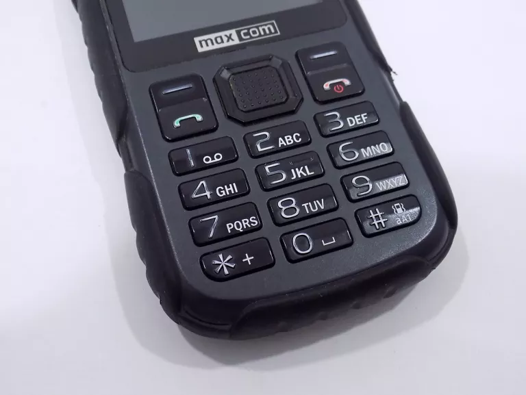 TELEFON MAXCOM STRONG MM920 DLA SENIORA ZESTAW
