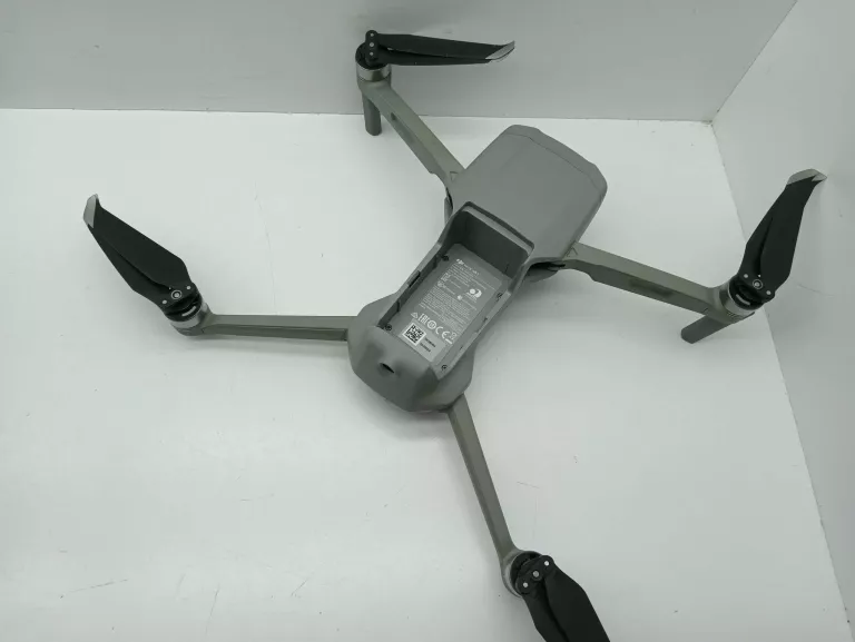 DRON MAVIV AIR 2 FLY MORE COMBO STAN BDB!