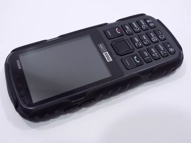 TELEFON MAXCOM STRONG MM920 DLA SENIORA ZESTAW