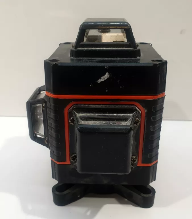 laser-krzyzowy-etime-4d-stan-11323-2