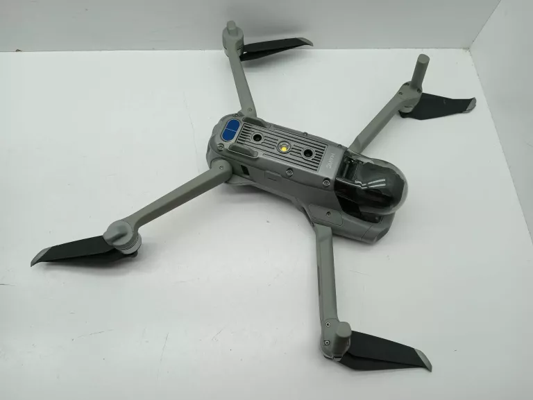 DRON MAVIV AIR 2 FLY MORE COMBO STAN BDB!