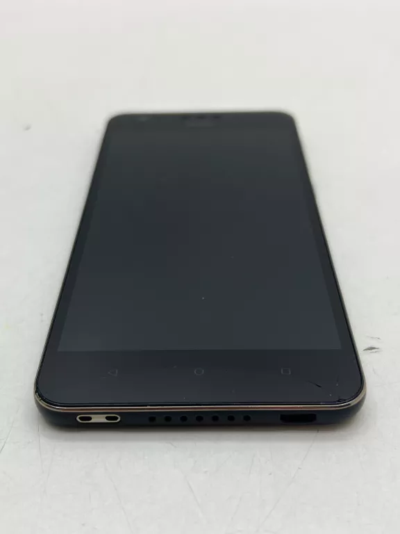 SMARTFON HTC DESIRE 10 LIFESTYLE 2 GB / 16 GB 4G (LTE) CZARNY