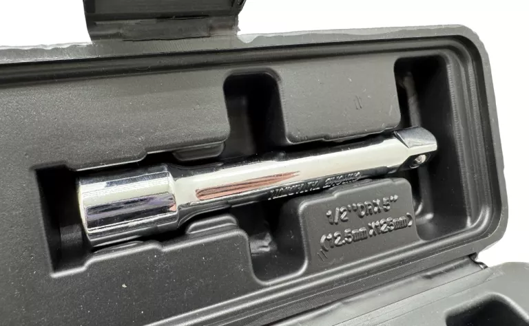 KLUCZ DYNAMOMETRYCZNY NITEO 28-210NM JAK NOWY!!