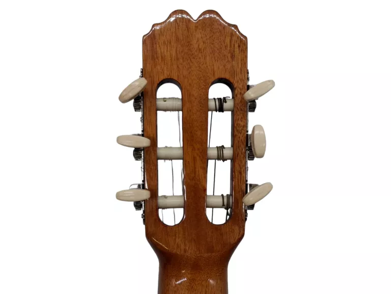 GITARA KLASYCZNA ADMIRA ALBA 4/4 PRAWORĘCZNA TOP SOSNA KLASYK