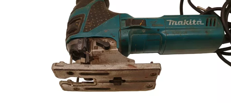 WYRZYNARKA MAKITA 4351FCTJ