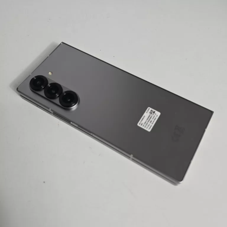 telefon-samsung-galaxy-z-fold-6-wbudowana-pamiec-202869-214181