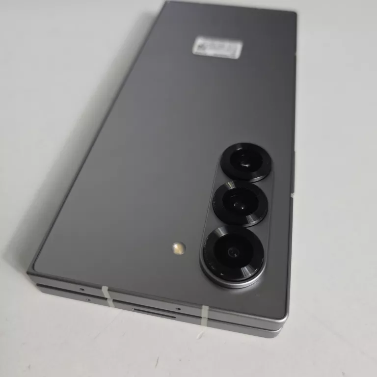 telefon-samsung-galaxy-z-fold-6-pamiec-ram-202865-324301