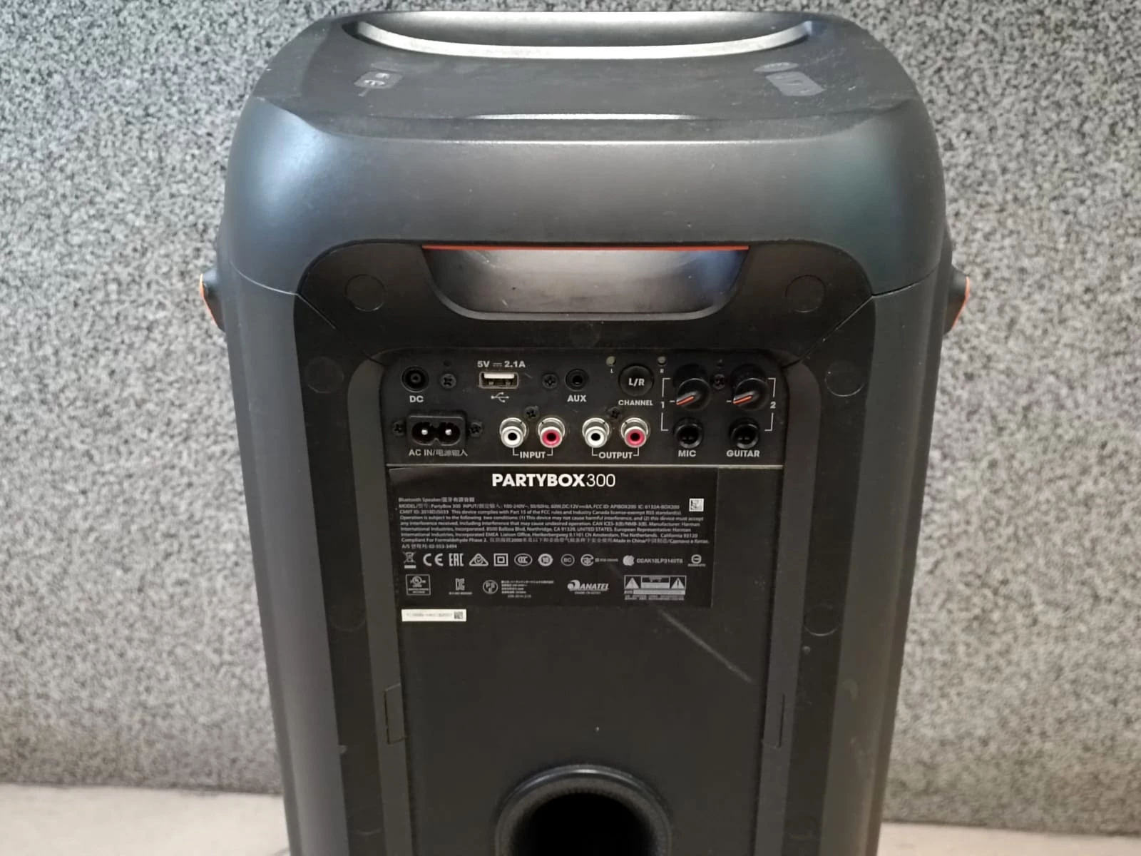 glosnik-przenosny-jbl-partybox-300-czarny-120-w-ean-gtin-6925281939914